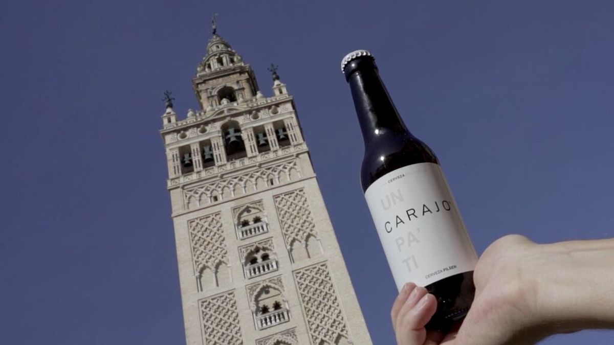 Nace la cerveza “andalucista” del ‘Carajo’ para “hermanar Sevilla y Cádiz” Nace la cerveza “andalucista” del ‘Carajo’ para “hermanar Sevilla y Cádiz”