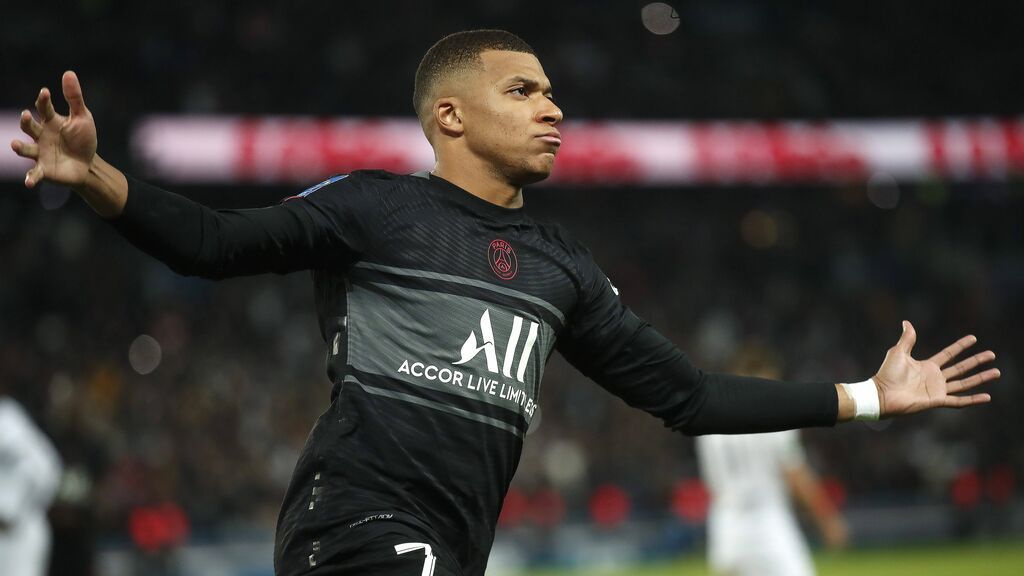 En París ponen en marcha la maquinaria para convencer a Mbappé: club y afición se unen