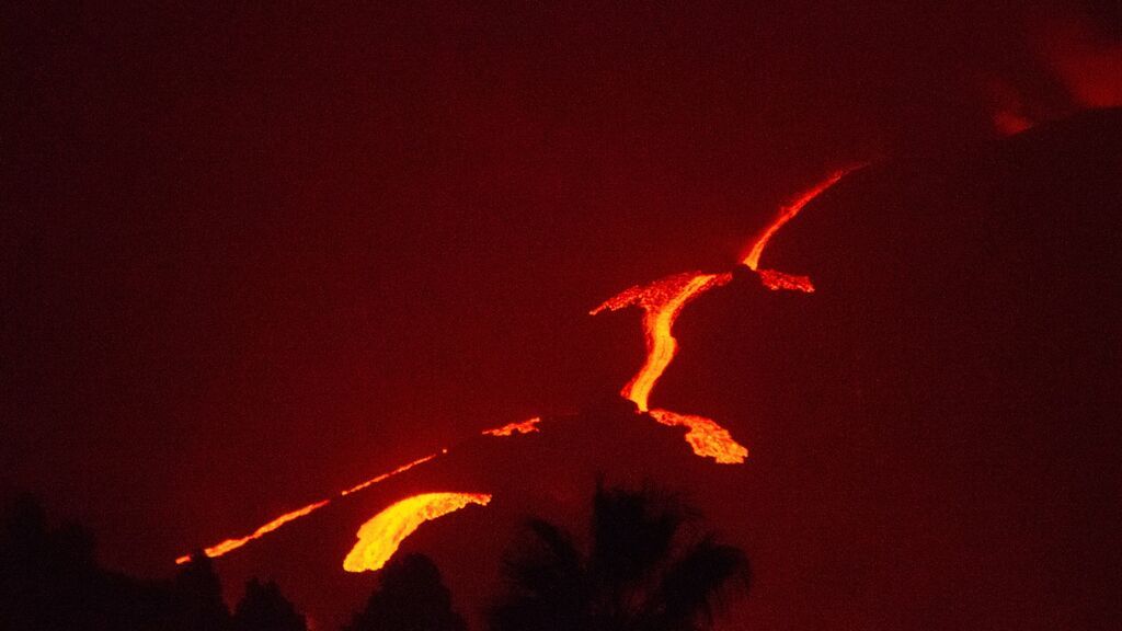 Las impactantes cifras tras un mes de una erupción "de manual" en La Palma