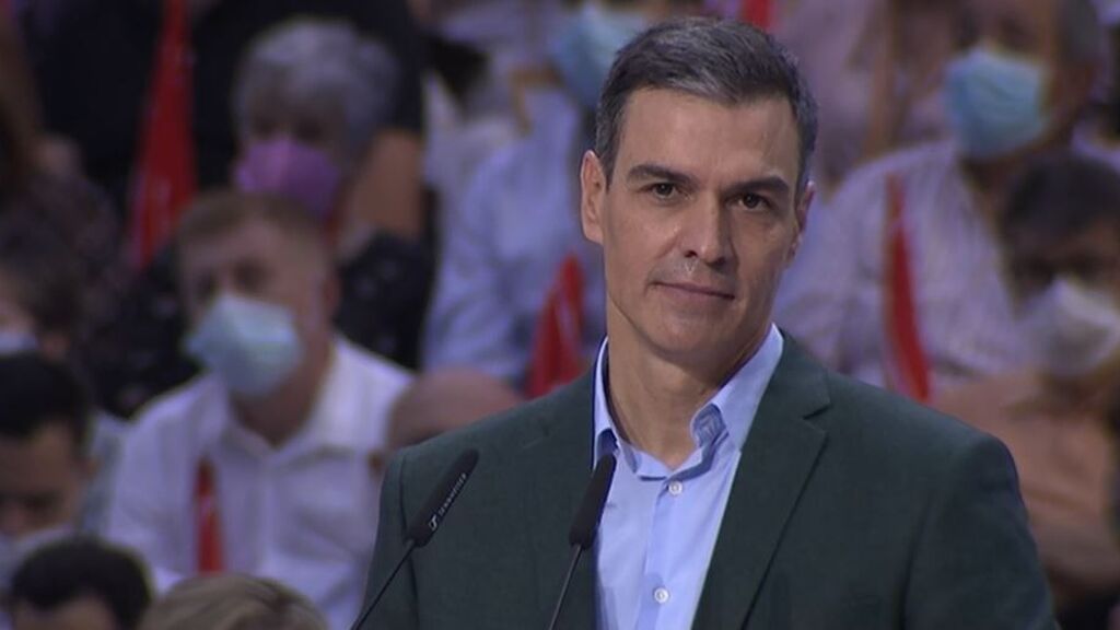 Los socialistas cierran filas con Pedro Sánchez, que reivindica la socialdemocracia en el 40º Congreso del PSOE