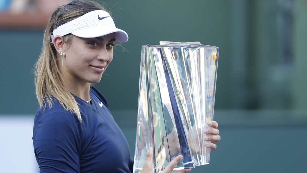 Paula Badosa, con el título de Indian Wells.