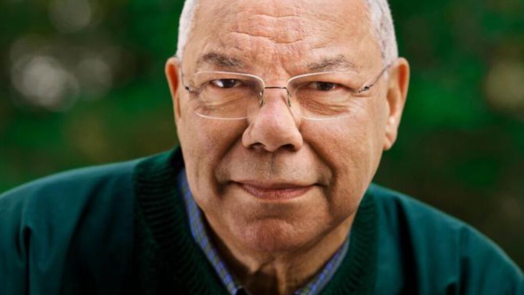 Muere Colin Powell por complicaciones tras contagiarse de covid