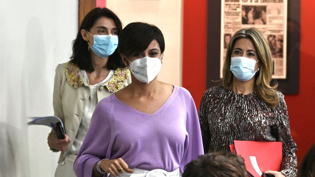Isabel Rodríguez le dice a Otegi que pida perdón