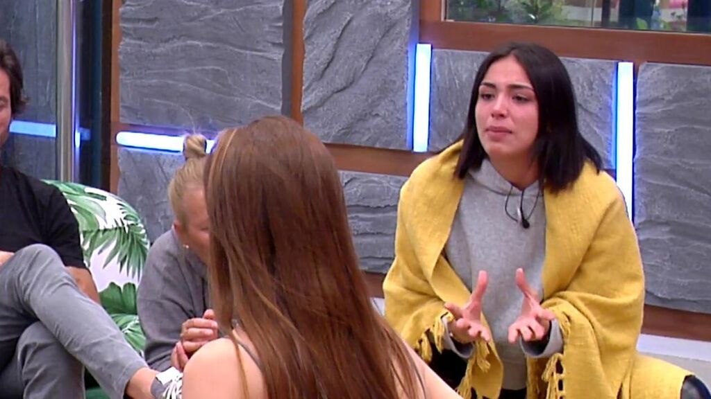 Sandra Pica 'brota' contra Isabel Rábago para defender a Julen