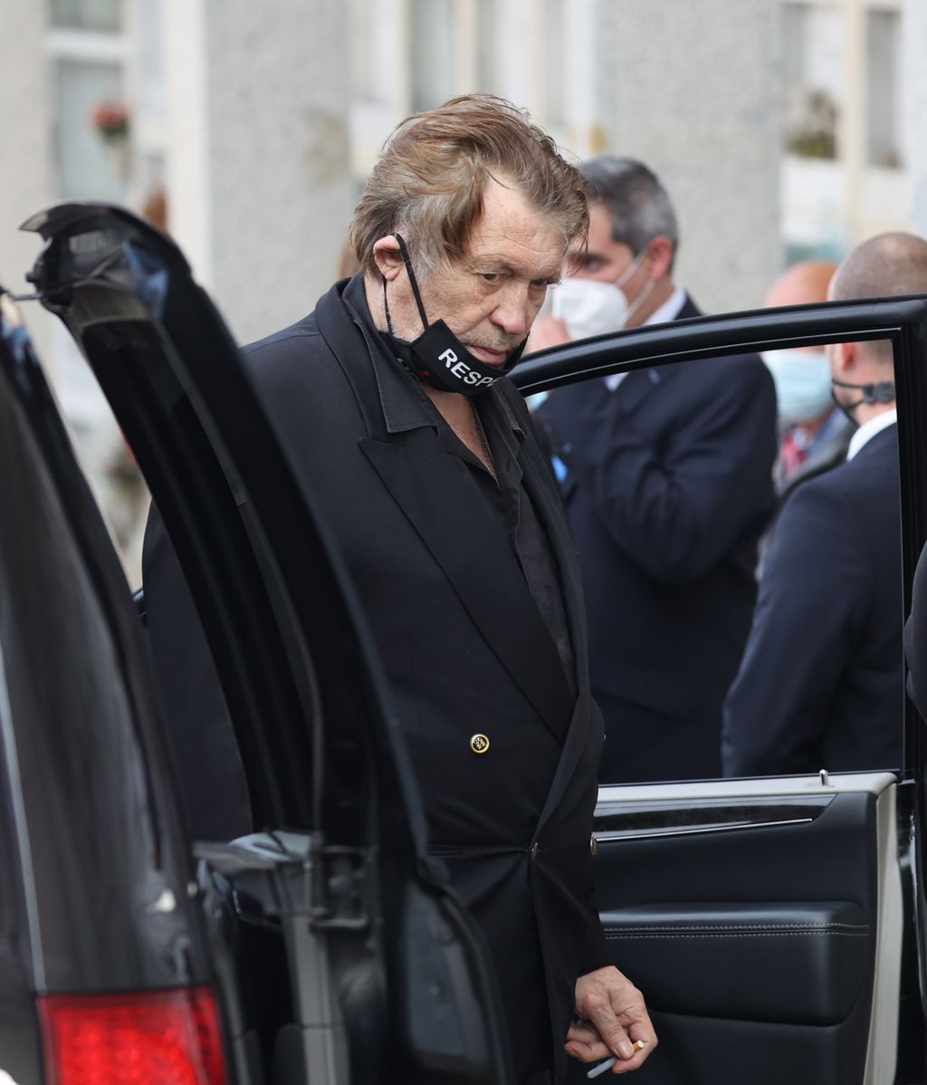 Fue él quien comunicó a los medios la muerte de Concha Márquez Piquer