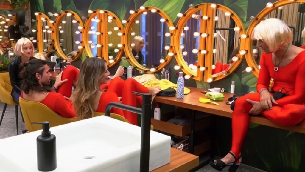 Captura de pantalla 2021-10-21 a las 21.04.23