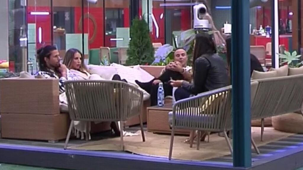 Captura de pantalla 2021-10-21 a las 21.55.17