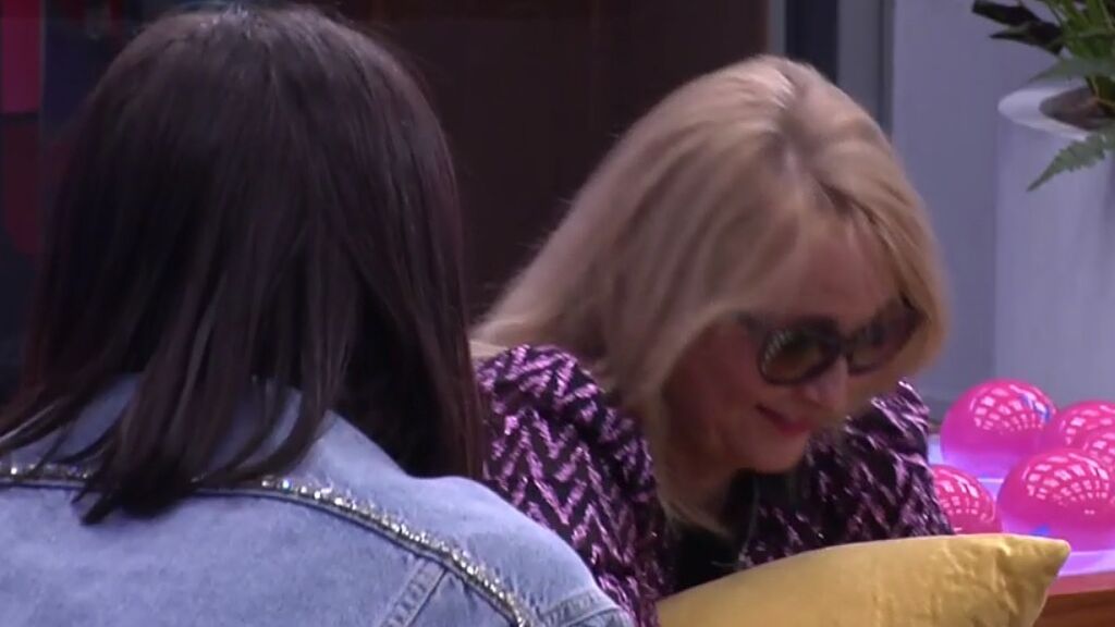 Captura de pantalla 2021-10-21 a las 22.20.25