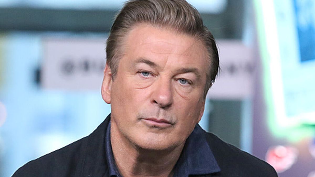 Alec Baldwin: "Mi corazón está roto por el marido, hijo y todos los que amaban a Halyna" Alec Baldwin: "Mi corazón está roto por el marido, hijo y todos los que amaban a Halyna"