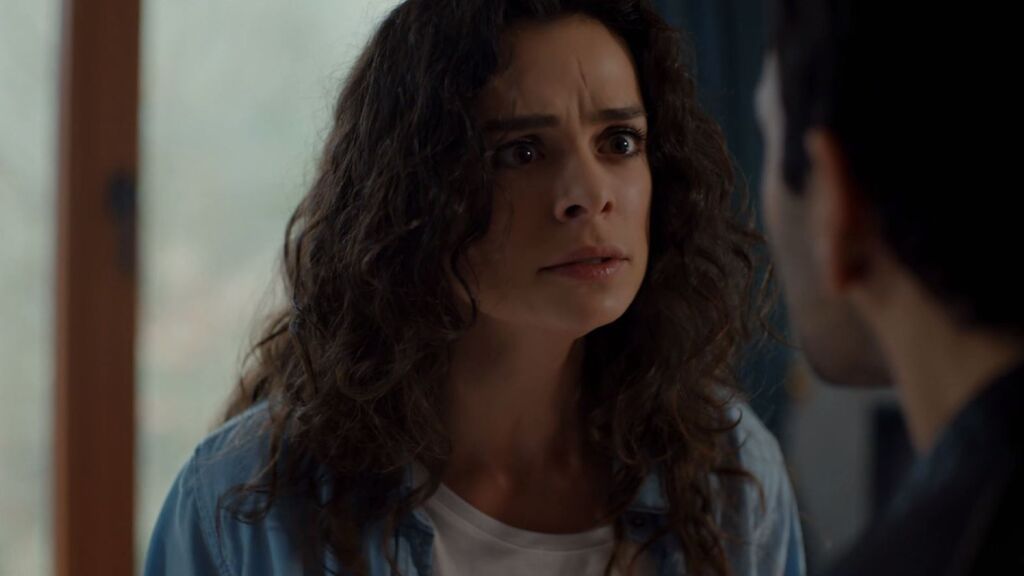 Zeynep se enfrenta a Fatih