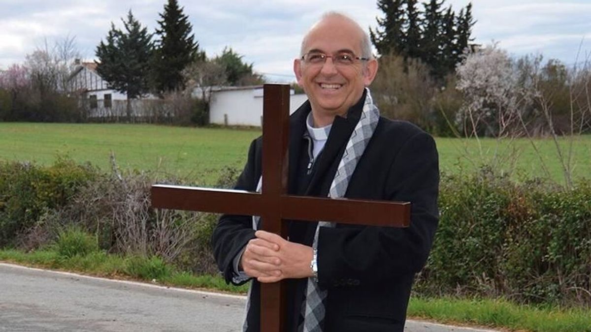 Un sacerdote muere de un infarto mientras oficiaba un funeral en Pamplona
