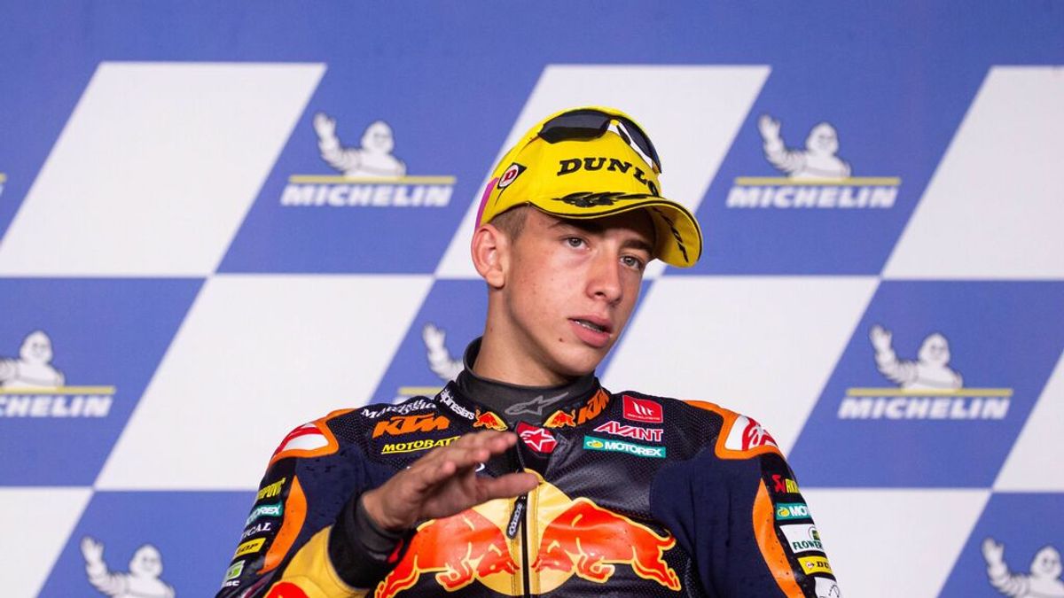 Foggia aplaza el alirón de Acosta en Moto3 Foggia aplaza el alirón de Acosta en Moto3