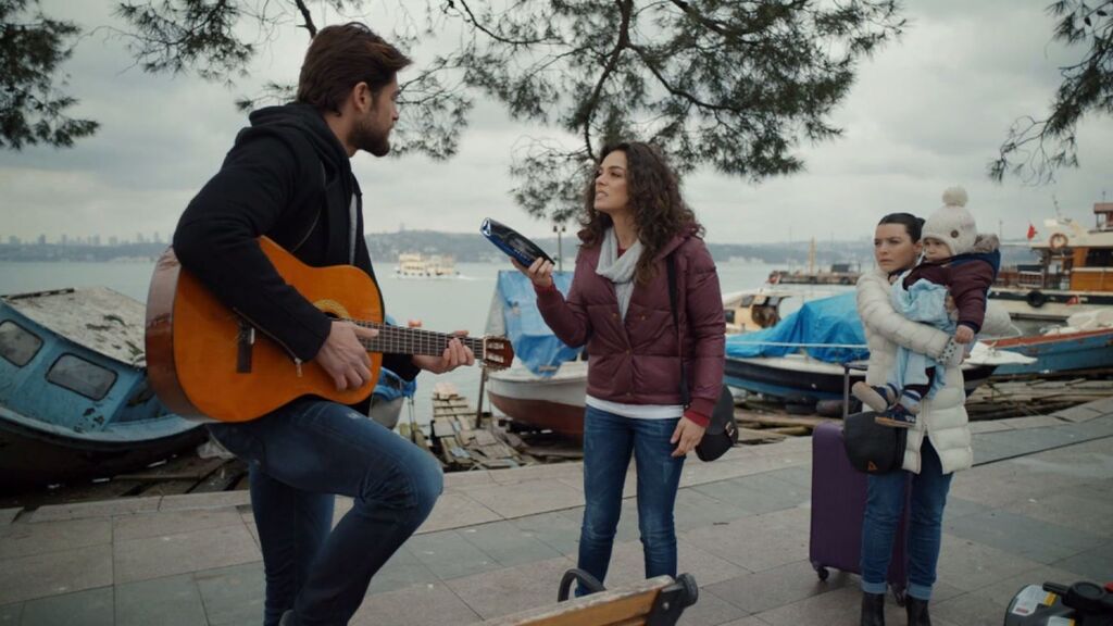 Zeynep se reencuentra con Ertan