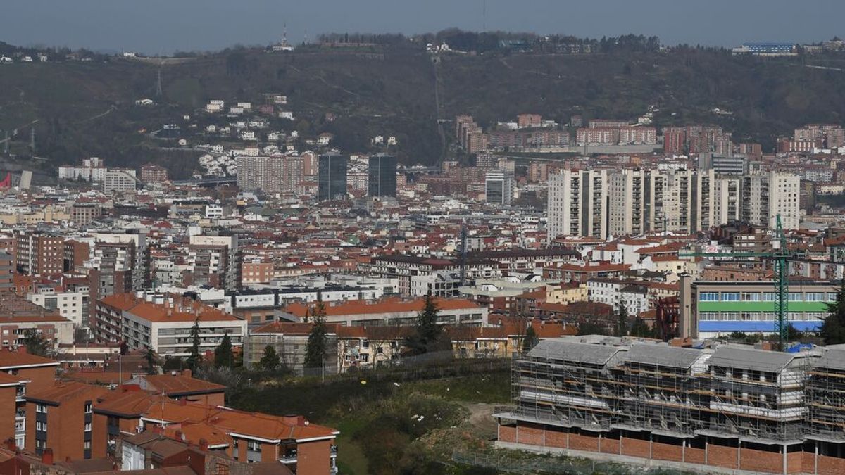 Bilbao cobrará un canon de 10 euros por metro cuadrado a sus 2.100 viviendas vacías Bilbao cobrará un canon de 10 euros por metro cuadrado a sus 2.100 viviendas vacías