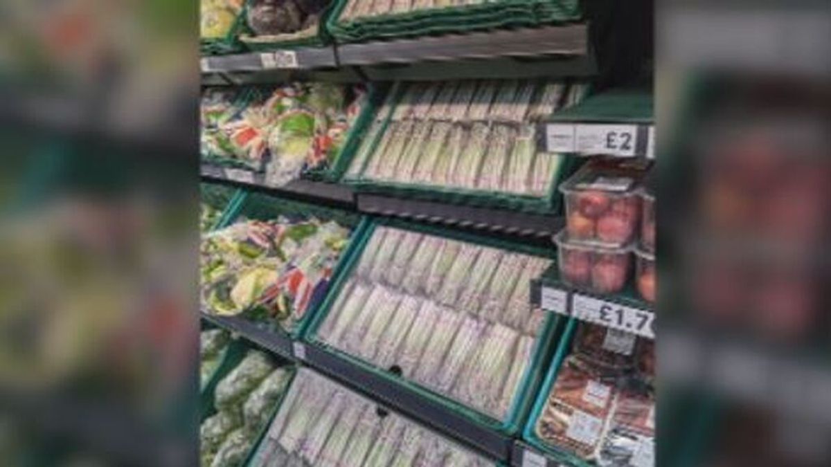 Recortes de cartón, la solución de los supermercados británicos para disimular el desabastecimiento Recortes de cartón, la solución de los supermercados británicos para disimular el desabastecimiento