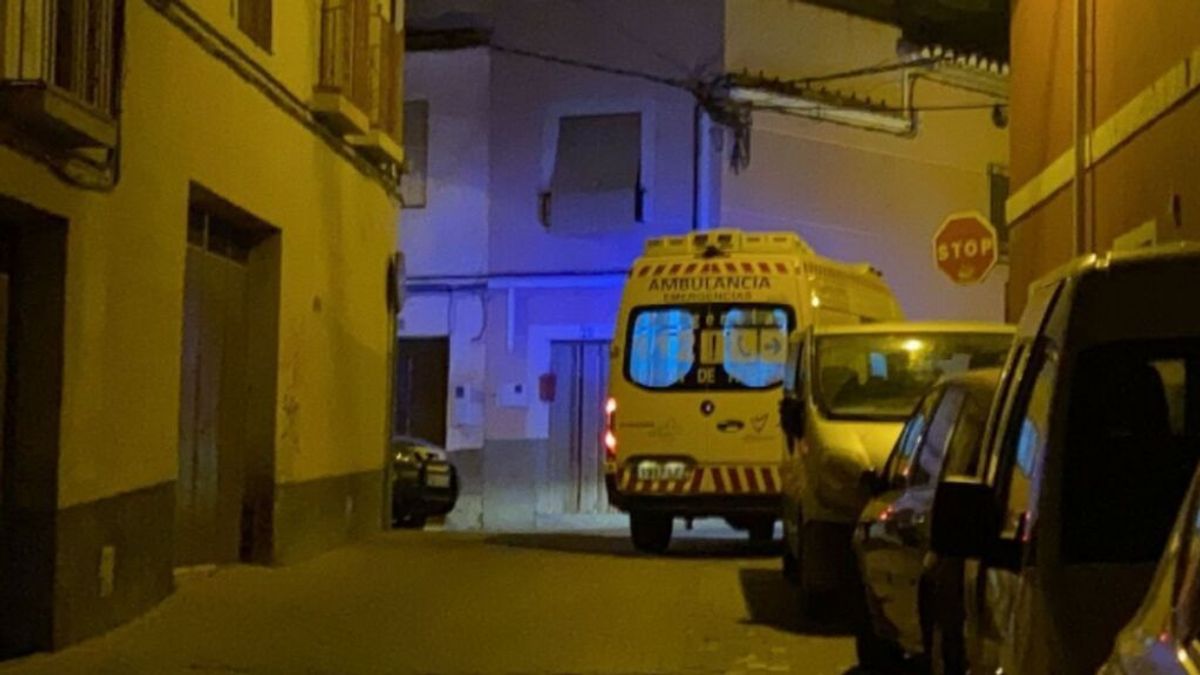 Un joven mata presuntamente a su padre a cuchilladas en Campos del Río, en Murcia