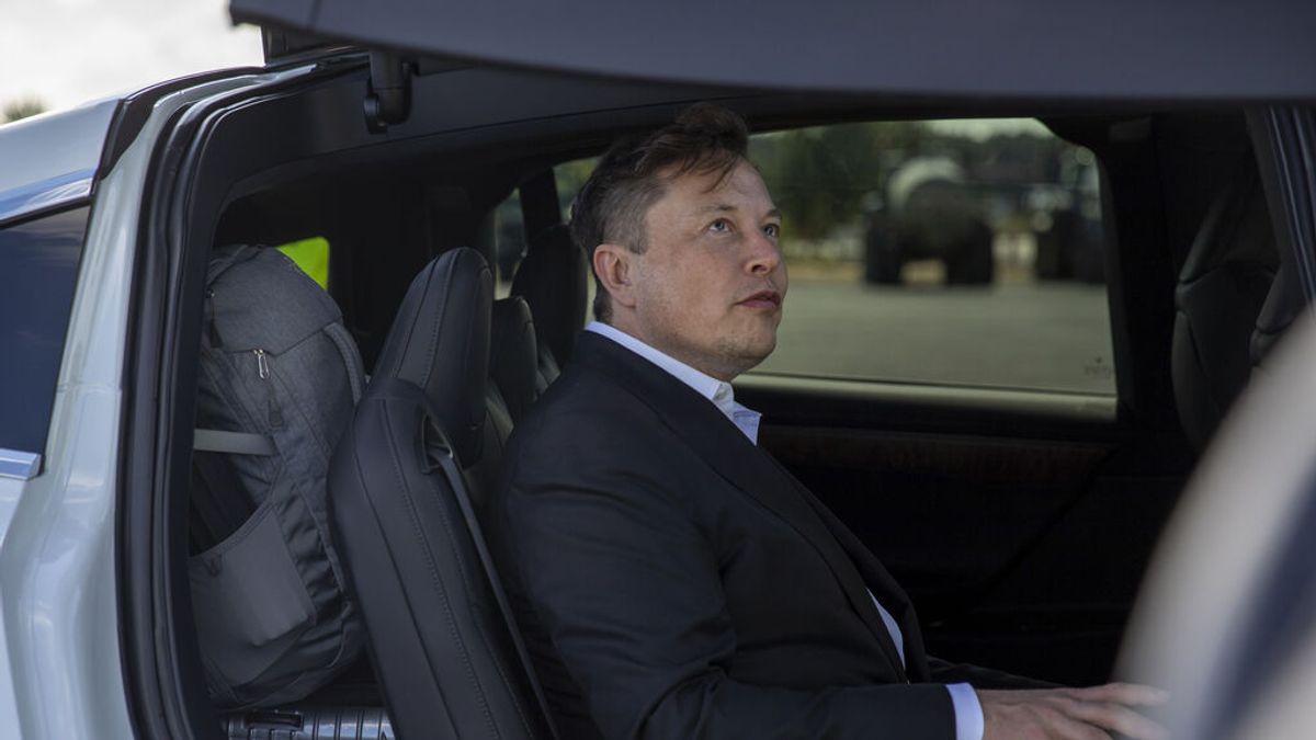 Tesla se convierte en el primer fabricante de coches en alcanzar 1 billón de dólares en Bolsa Tesla se convierte en el primer fabricante de coches en alcanzar 1 billón de dólares en Bolsa