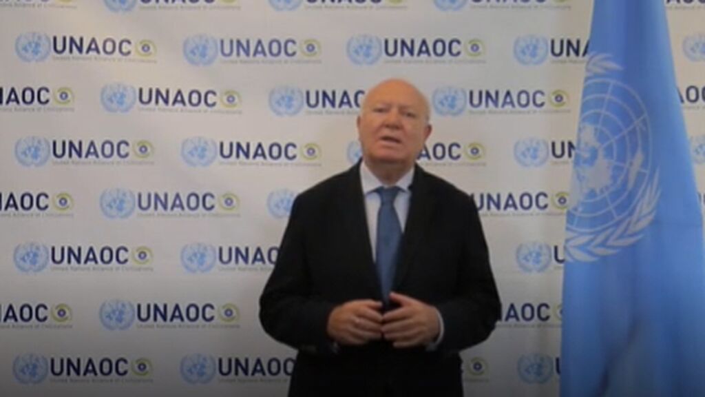 Moratinos grita Basta Ya a los atentados en los lugares de culto