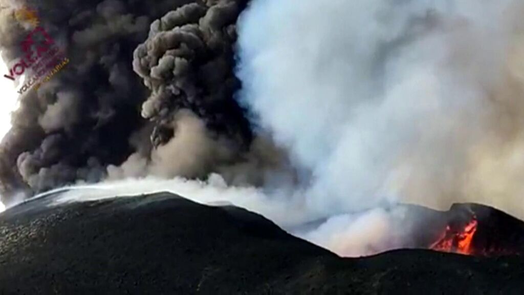 Las coliflores de humo que deja el volcán de La Palma: qué son