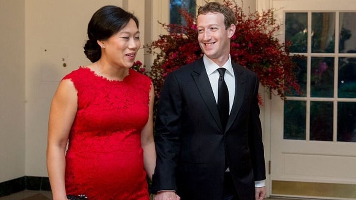 Zuckerberg y su esposa son demandados por acoso y discriminación por dos exempleados