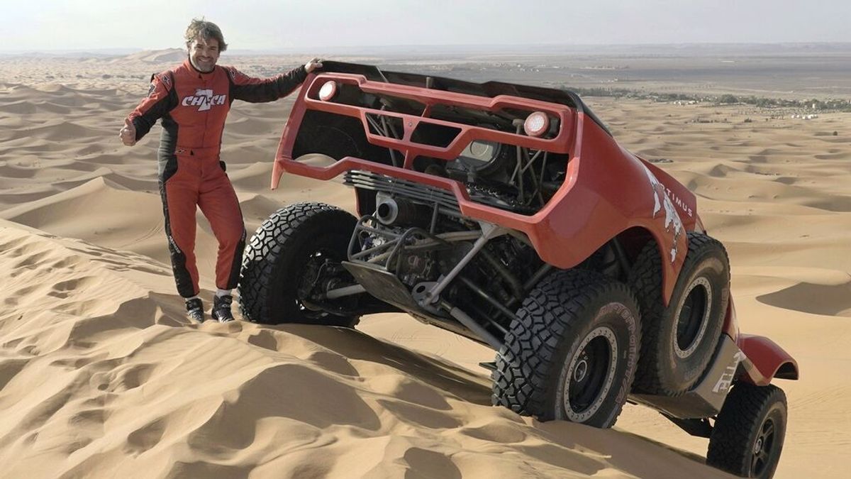 Carlos Checa debutará en el Rally Dakar en la categoría de coches Carlos Checa debutará en el Rally Dakar en la categoría de coches