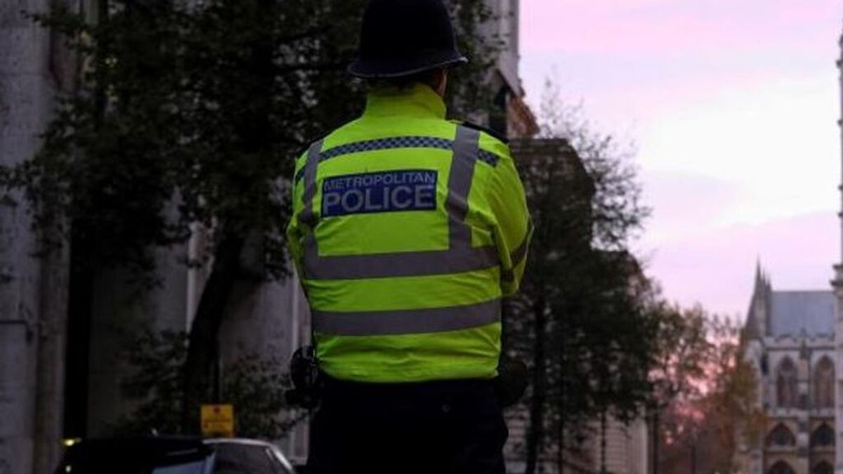 Cuatro hombres apuñalados, dos de ellos en estado crítico, en Norwich, Inglaterra: hay cinco detenidos
