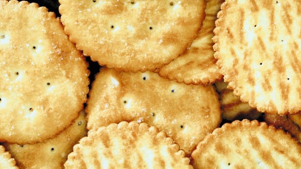 Además, será esencial tomar snacks secos.