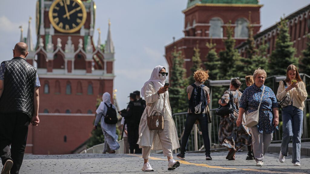 La pandemia castiga a Rusia con un récord de contagios y fallecidos