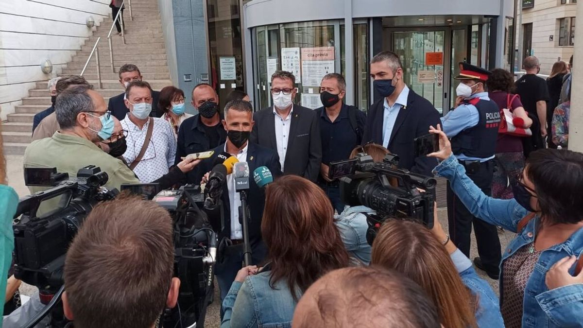 Condenado a tres meses de inhabilitación al exalcalde de Alcarràs por ceder un local para el 1-O Condenado a tres meses de inhabilitación al exalcalde de Alcarràs por ceder un local para el 1-O