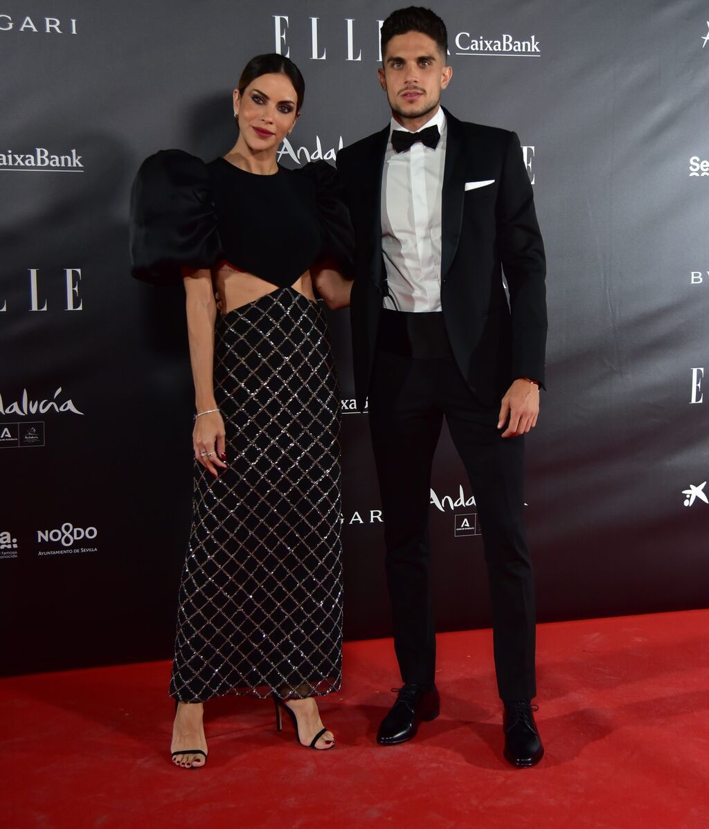 Melissa Jiménez y Marc Bartra