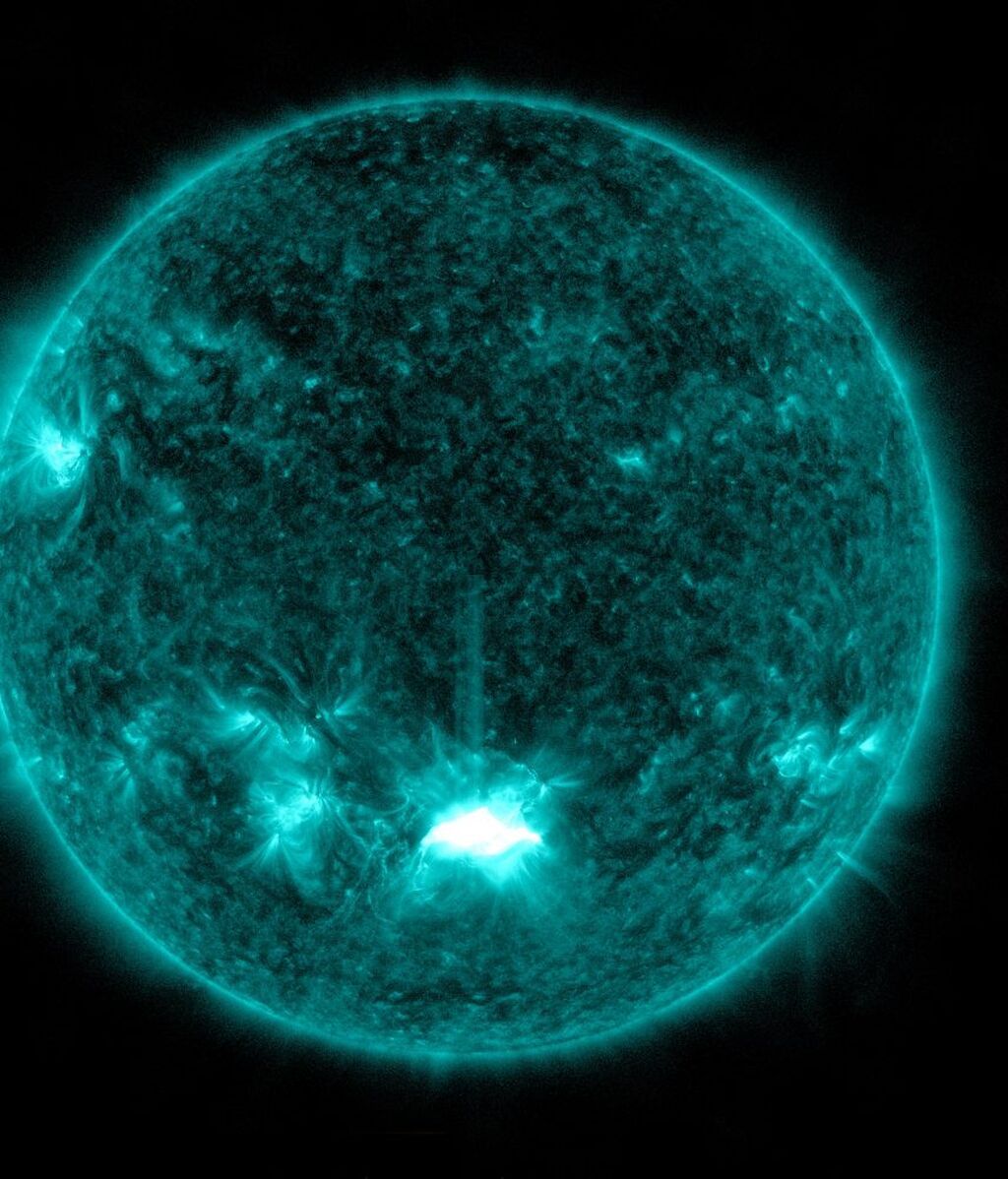 SDO-X1-Flare-10-28-21_131-1024x1024