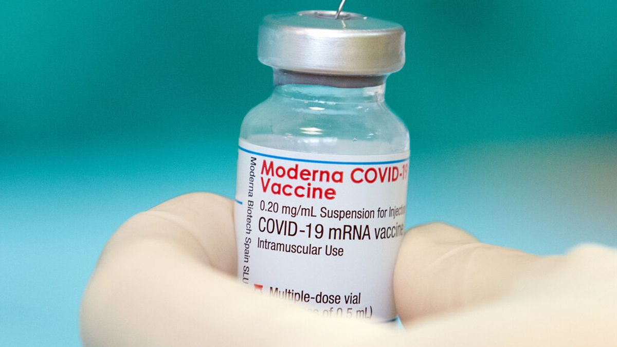 La vacuna más eficaz contra la covid es Moderna y Janssen la que menos, según Sanidad