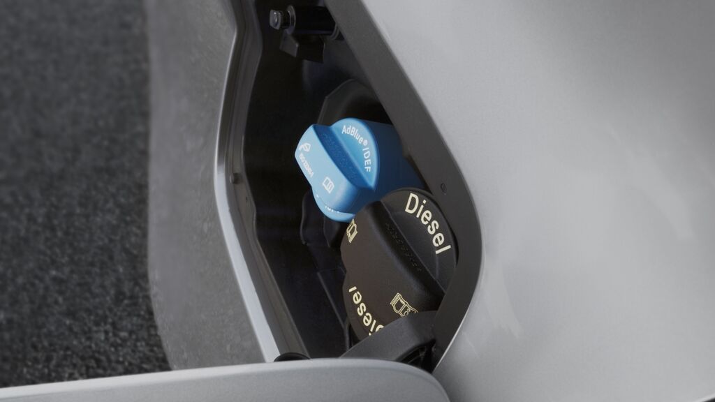 BOCAS DE RECARGA DE DIESEL Y ADBLUE EN SEAT IBIZA SEAT