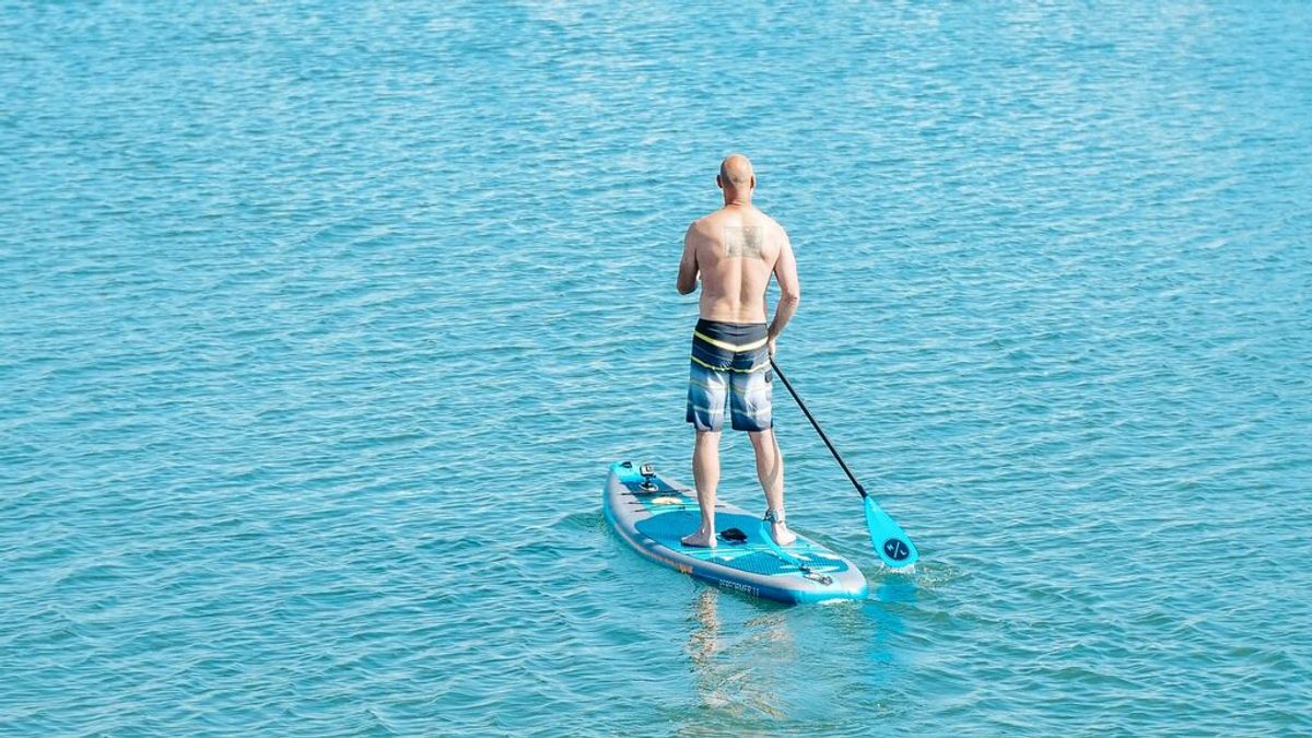 Tres muertos cuando practicaban 'paddle surf' en un río de Gales