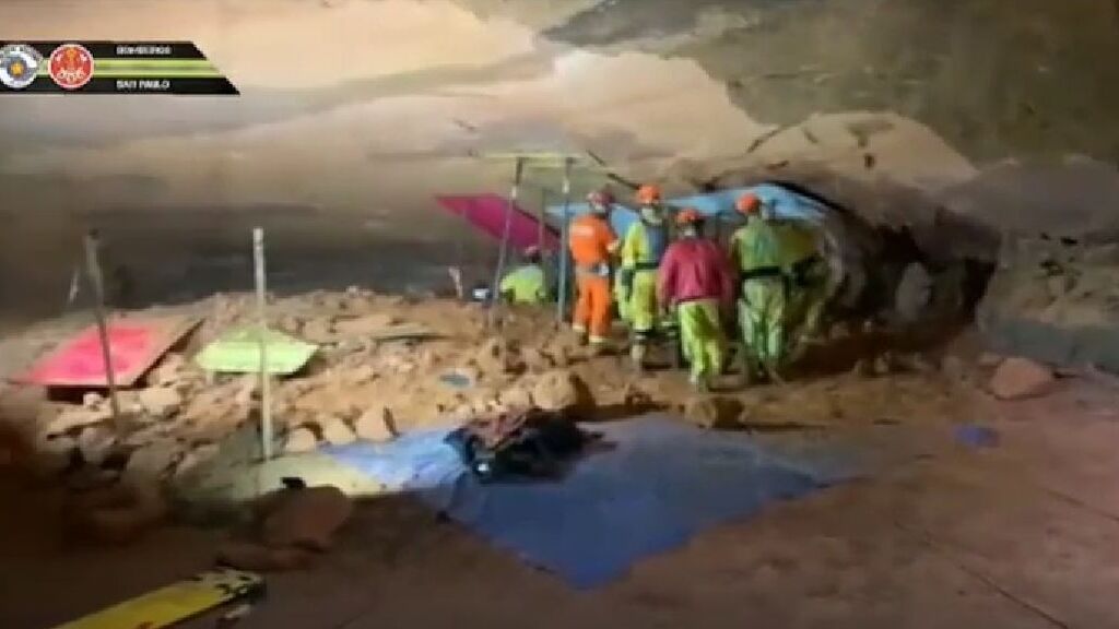 Mueren nueve bomberos en Brasil al derrumbarse una cueva en la que entrenaban