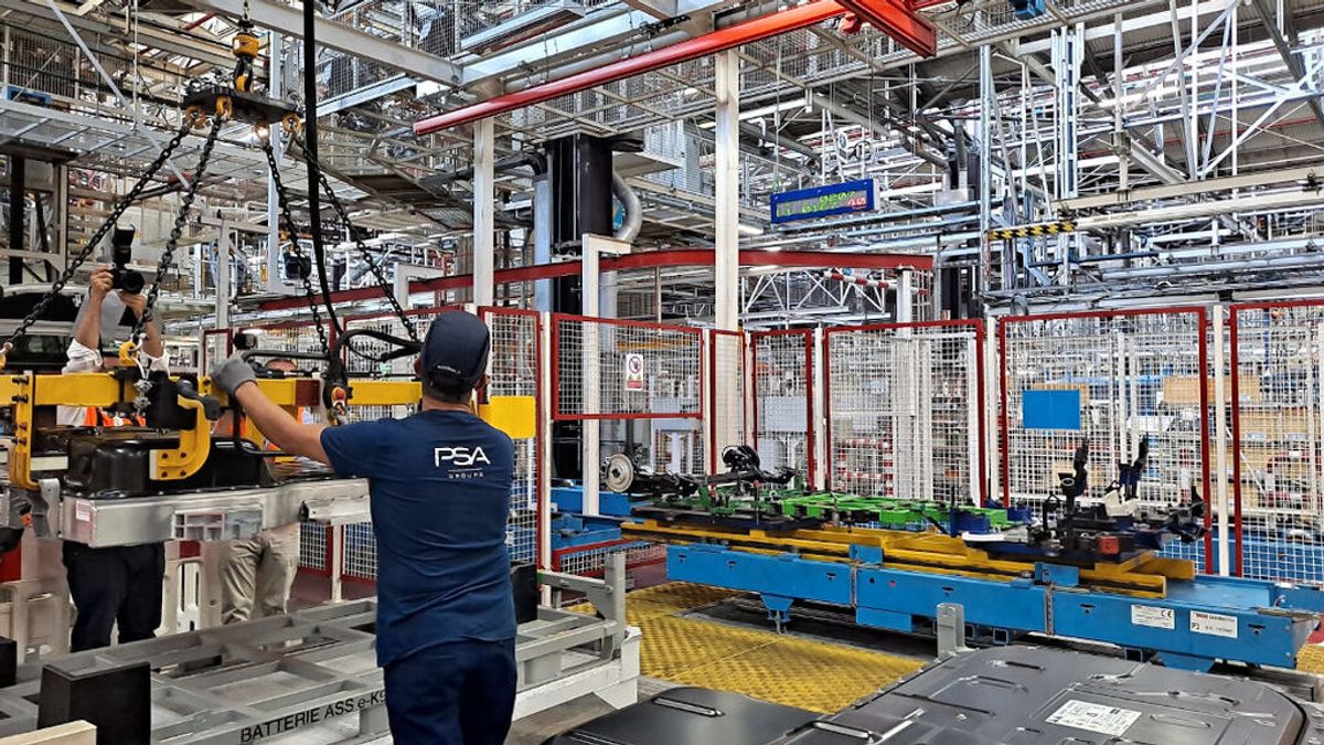 Nueva parada en la planta de Stellantis Vigo por falta de microchips Nueva parada en la planta de Stellantis Vigo por falta de microchips