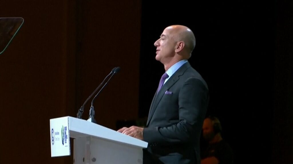 Cumbre Climática: Jeff Bezos promete 3.000 millones de euros tras ver la fragilidad del planeta en el espacio