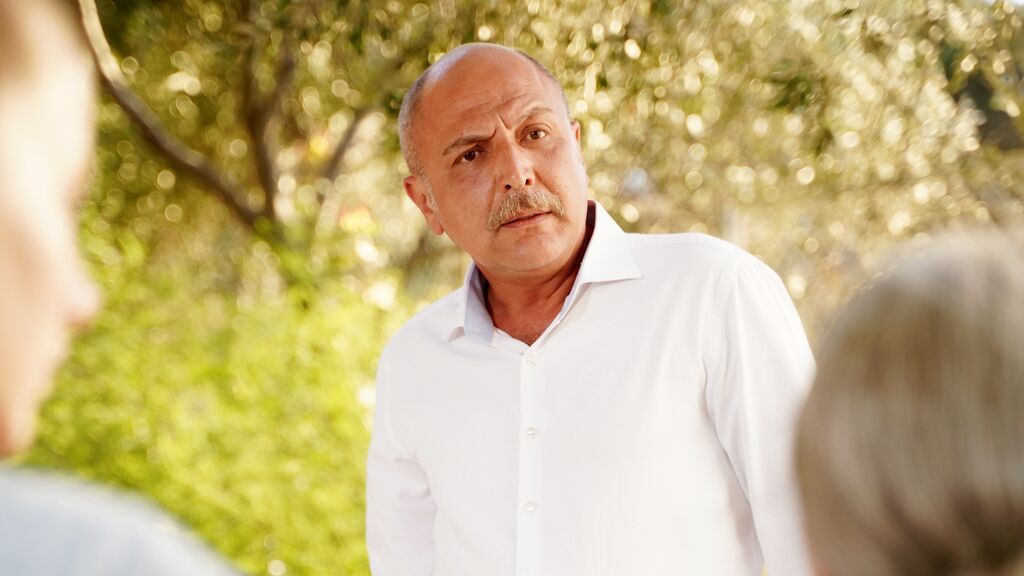 Latif Sağlam (İlkay Akdağlı)
