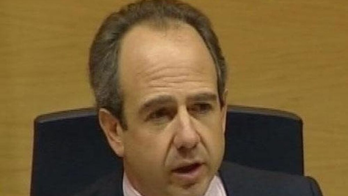 El exalcalde de Boadilla confiesa el cobro de mordidas de la Gürtel y su uso para campañas electorales del PP El exalcalde de Boadilla confiesa el cobro de mordidas de la Gürtel y su uso para campañas electorales del PP