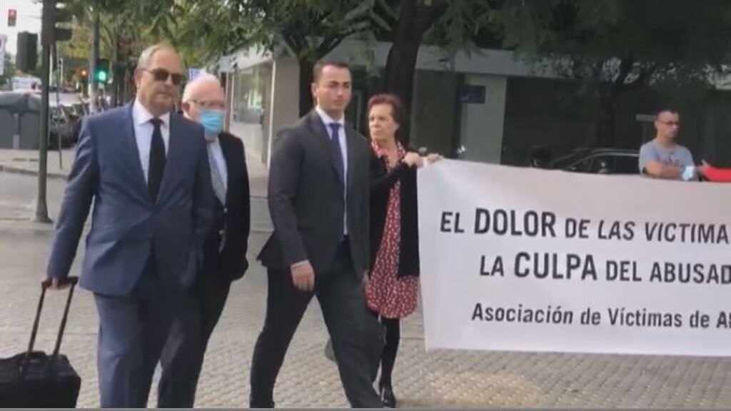 Llega a los juzgados el psiquiatra Javier Criado