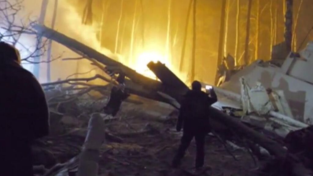 Tragedia aérea: nueve muertos por un accidente de avión de carga en Siberia