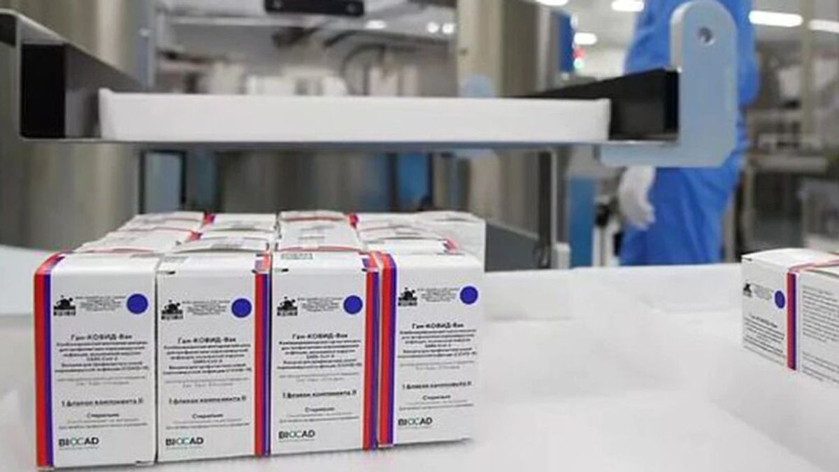 Reino Unido, el primer país del mundo en aprobar el uso de la píldora Molnupiravir para pacientes con covid