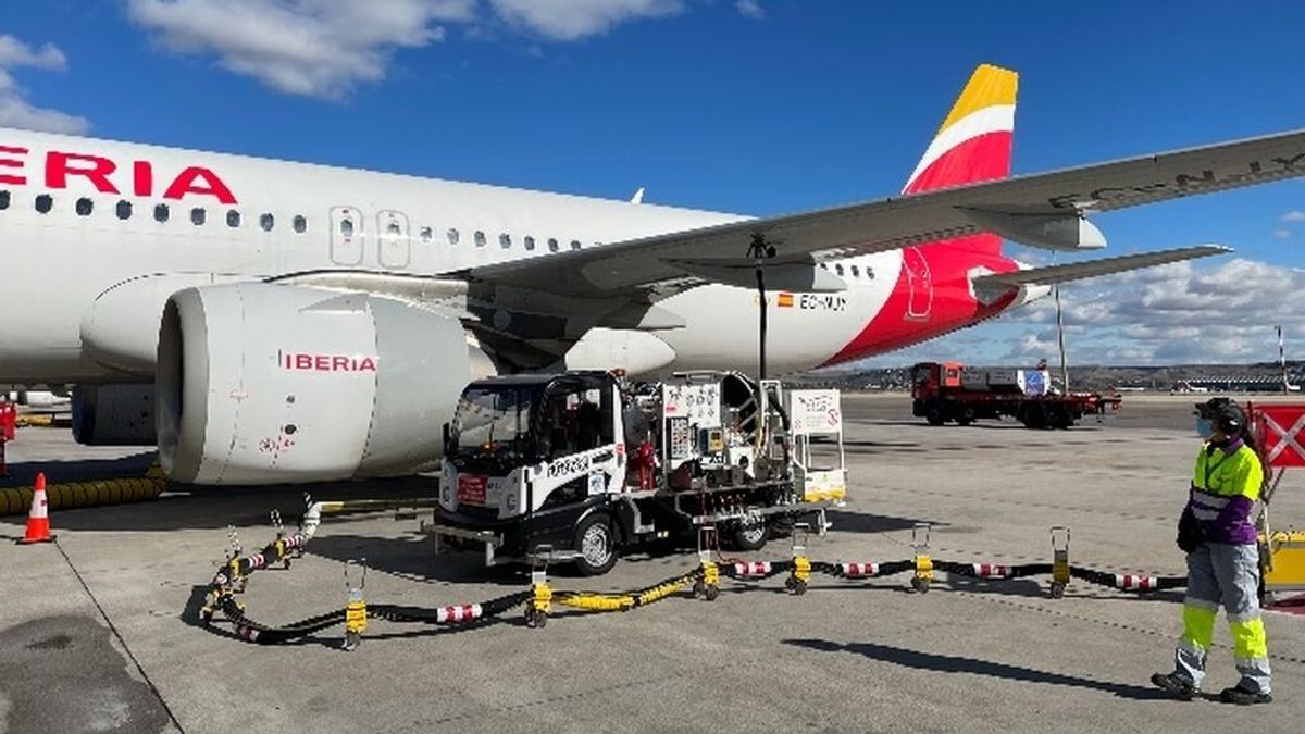Un vuelo Madrid-Bilbao utiliza combustible biojet fabricado en España