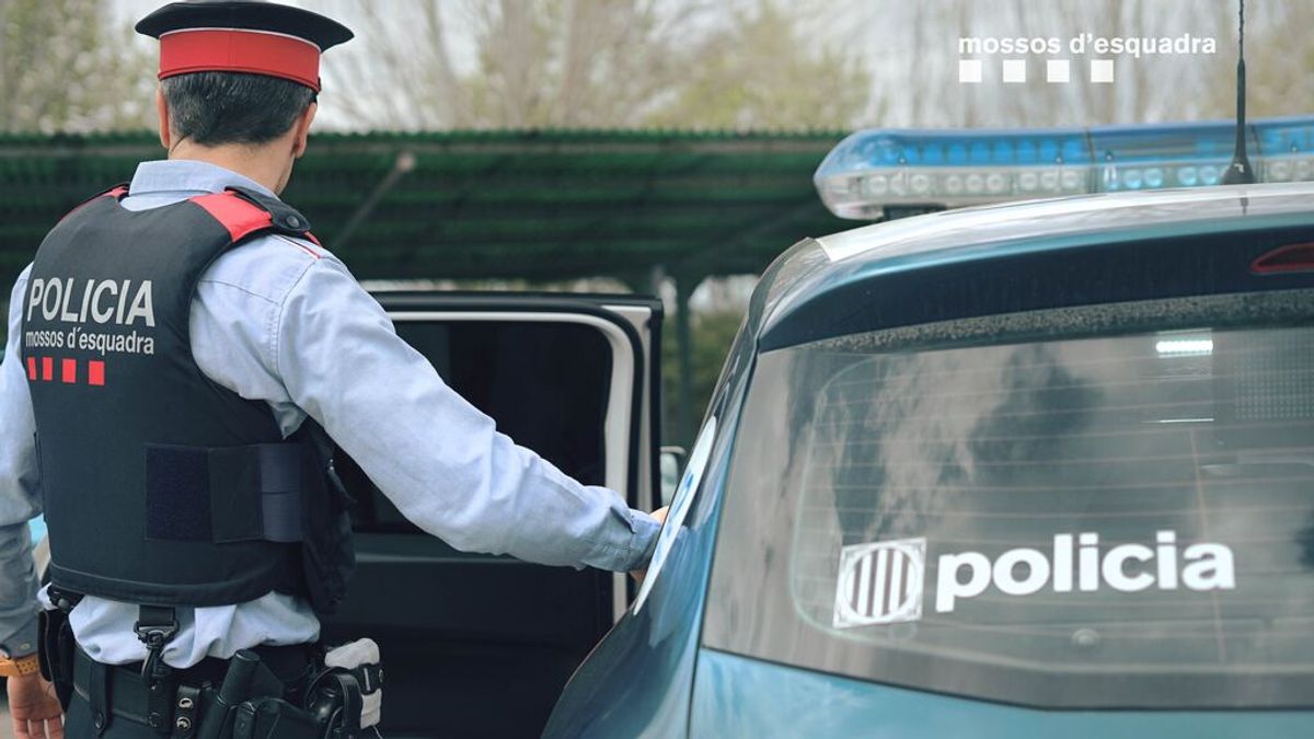 Buscan a un preso de 20 años que se escapó de los Mossos durante una visita al hospital de Figueres Buscan a un preso de 20 años que se escapó de los Mossos durante una visita al hospital de Figueres