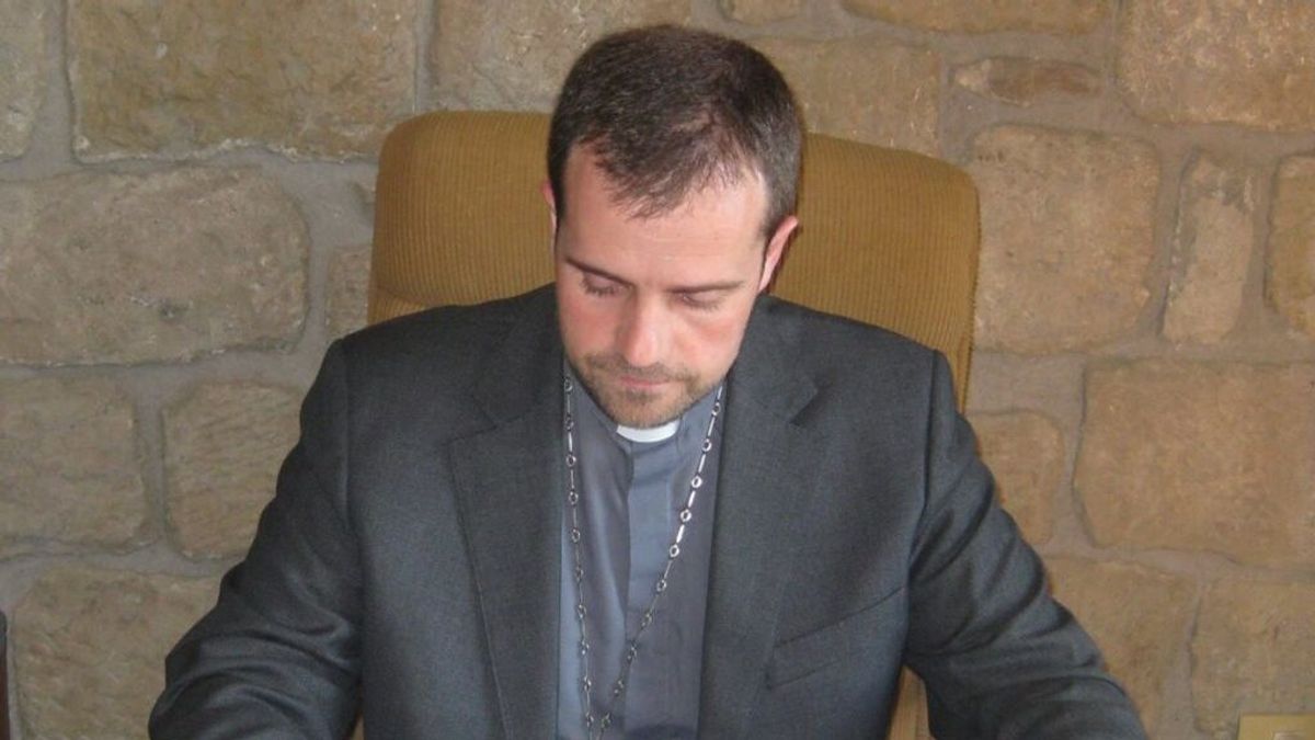 El exobispo de Solsona, Xavier Novell, trabaja en una empresa de inseminación de cerdos El exobispo de Solsona, Xavier Novell, trabaja en una empresa de inseminación de cerdos