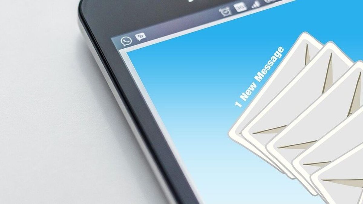 El correo electrónico cumple 50 años: así nació una de las formas de comunicación más populares