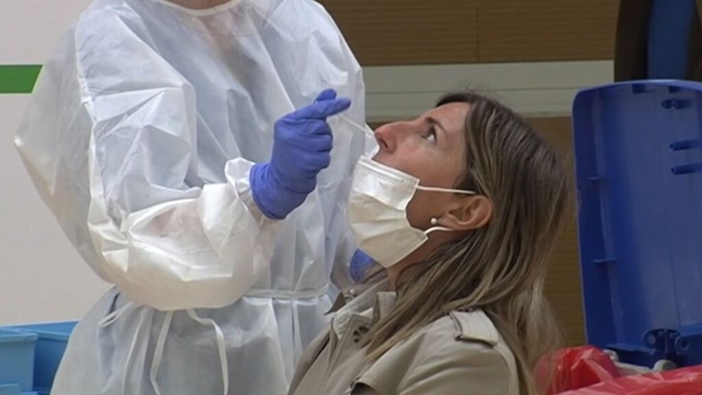 España tiene menos casos de coronavirus que el resto de países europeos: ¿podría haber una sexta ola?