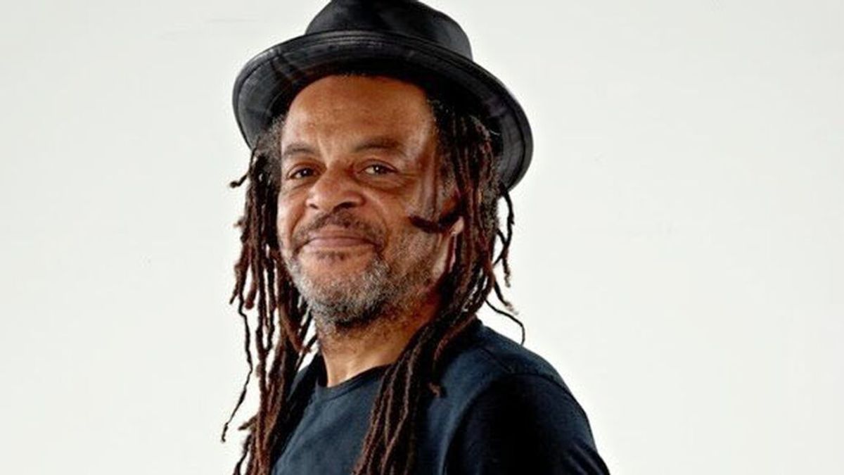 Muere a los 64 años Astro, uno de los fundadores del grupo de reggae UB40 Muere a los 64 años Astro, uno de los fundadores del grupo de reggae UB40
