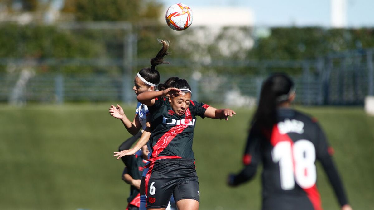 ¿Producen lesiones en el cerebro los remates de cabeza en futbol femenino? ¿Producen lesiones en el cerebro los remates de cabeza en futbol femenino?