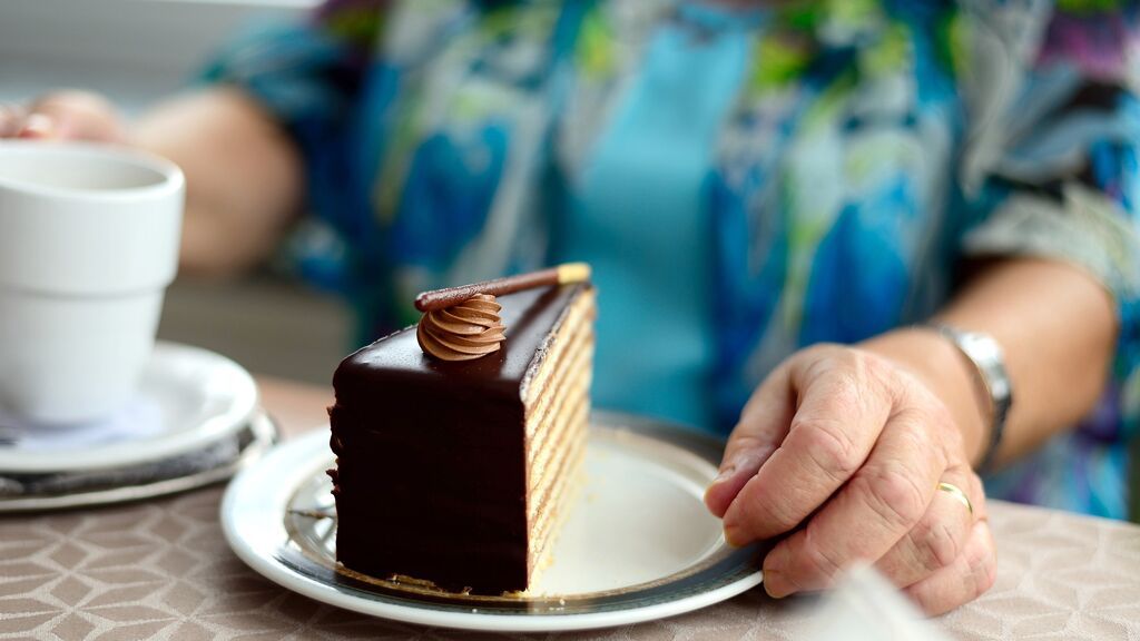 Por qué nos cuesta más adelgazar a los 50 que a los 20